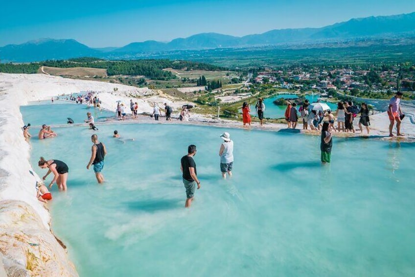 Full-Day Tour to Pamukkale From Marmaris with Breakfast and Lunch