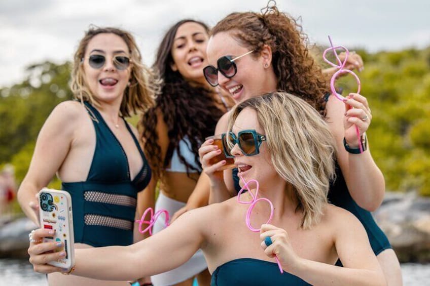 Bachelorette Party on Luxury Catamaran 51¨ Leopard , Cancún