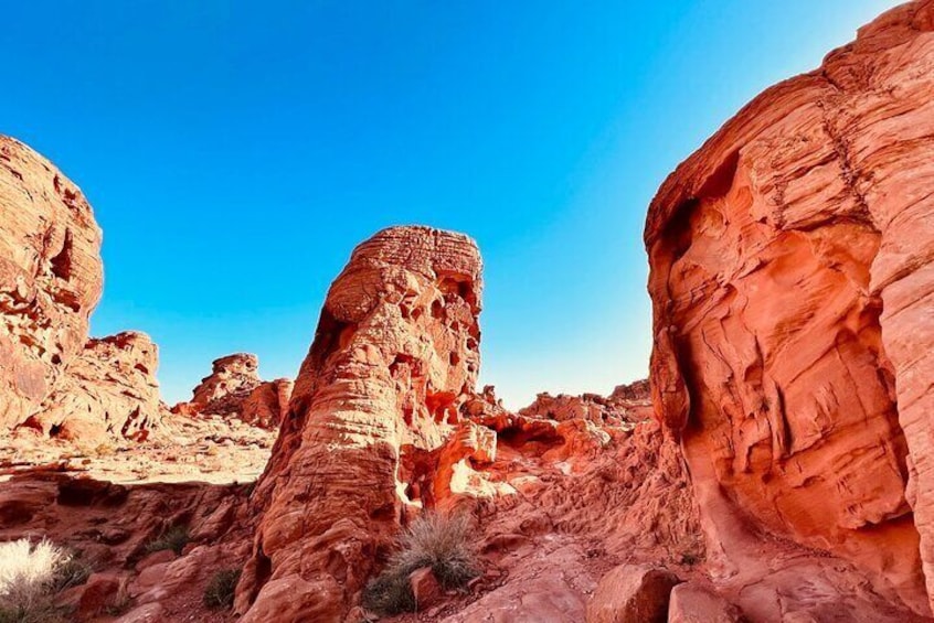 Valley of Fire Scenic and Lost City Museum Tour in Las Vegas