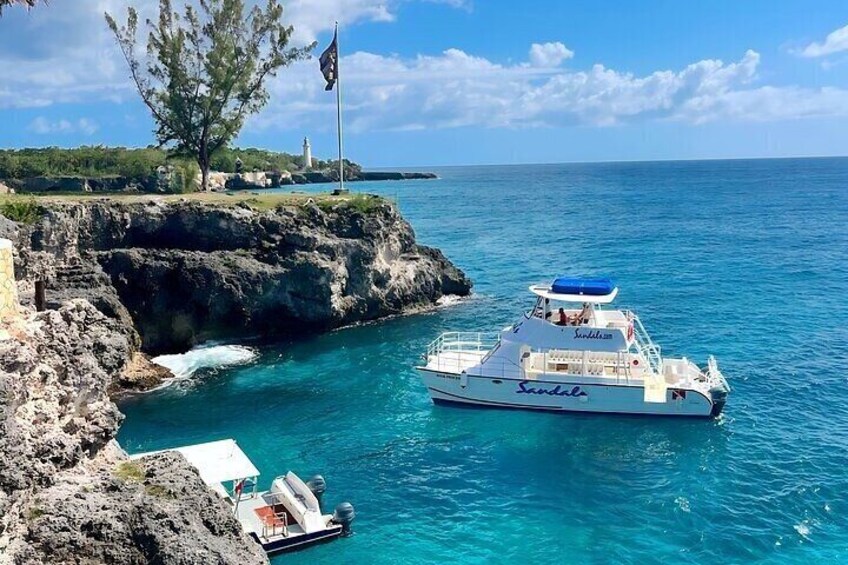 ATV Ricks Cafe and 7 Mile Beach Guided Tour From Montego Bay