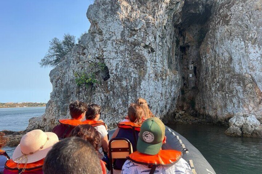 Arade River Boat Tour from Portimão to Silves Medieval Town