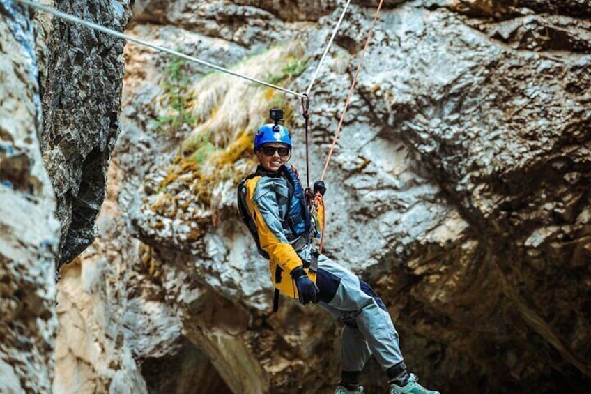 6-Hour Aquatic Canyoning Experience in Cline River, Canada