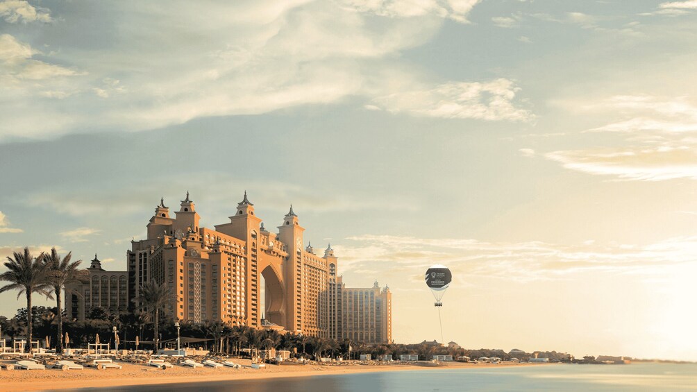 Picture 9 for Activity Dubai: The Dubai Balloon at Atlantis