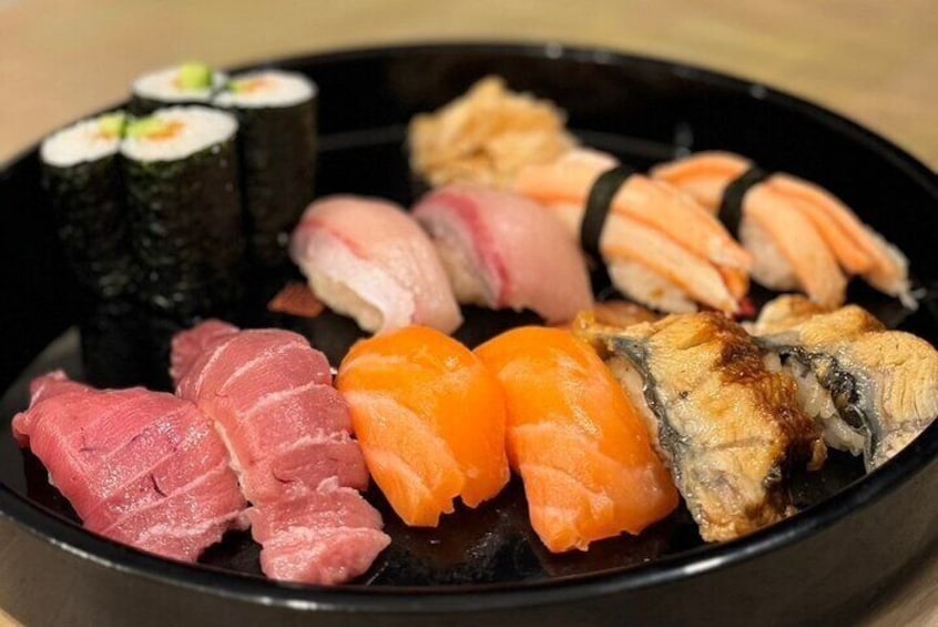 Sushi cooking class by MatchaExperience Osaka