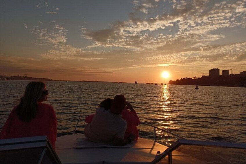 Private Boat Tour 1h30m Between Foz and Ribeira