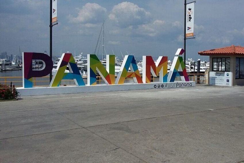 City Tour and Panama Canal.