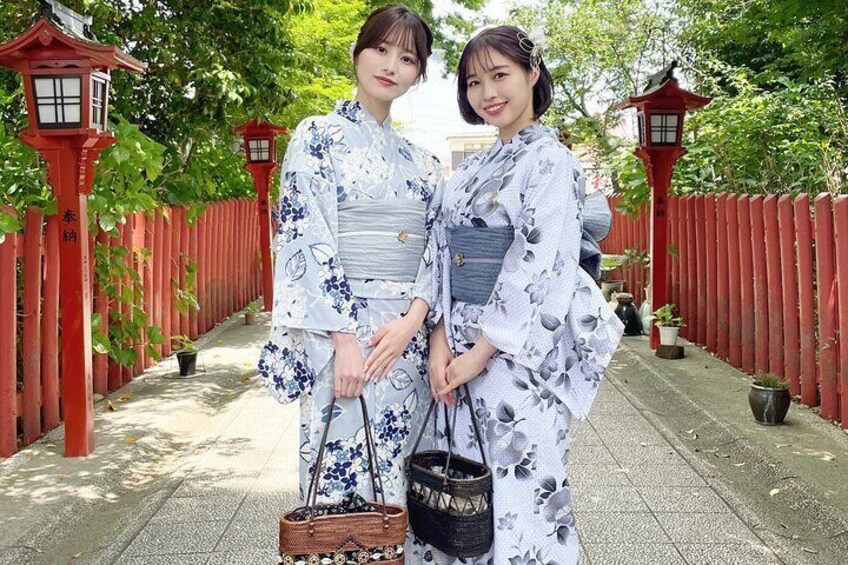 Asakusa, Tokyo: Traditional Kimono Rental Experience at WARGO