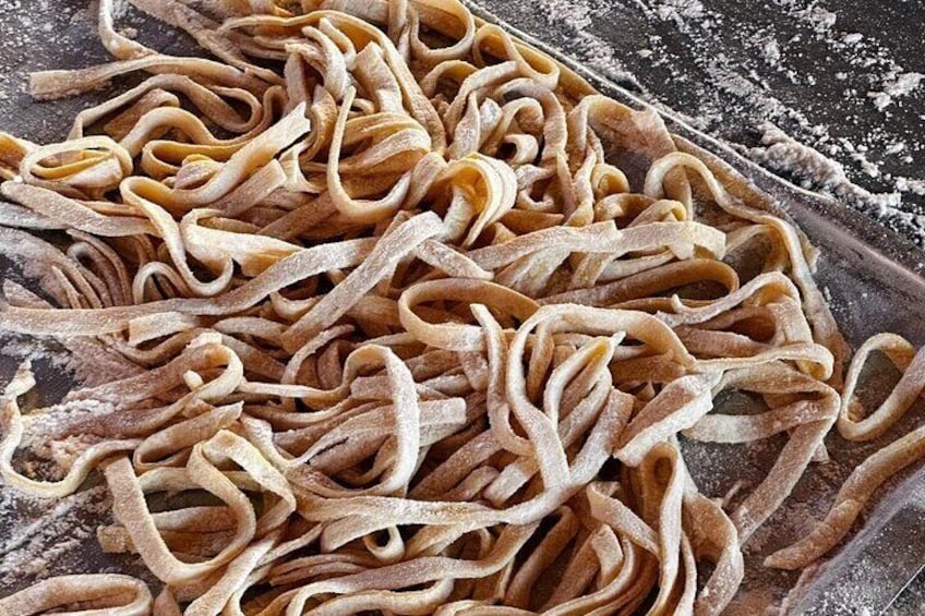 Fresh noodles