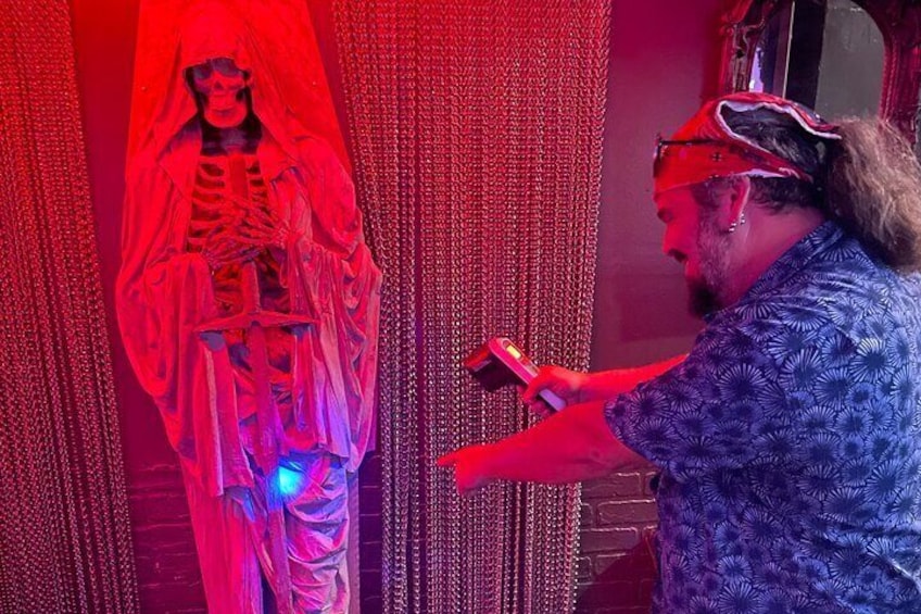 Use ghost hunting equipment, provided to you at the beginning of the experience, to explore spooky locations throughout the tour!