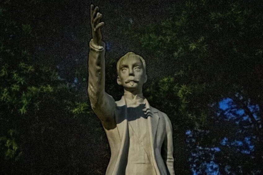 A statue of Jose Martí