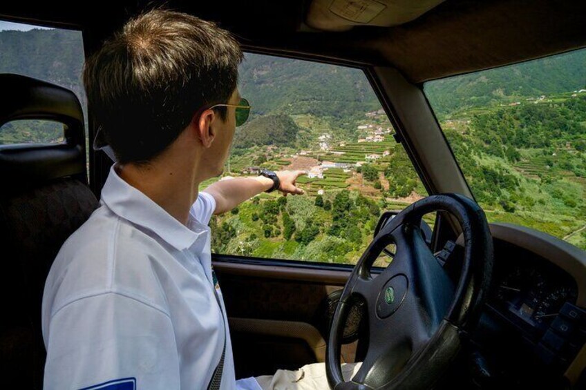 Unveil West Madeira: 4x4 Cliffs, Pools & Views