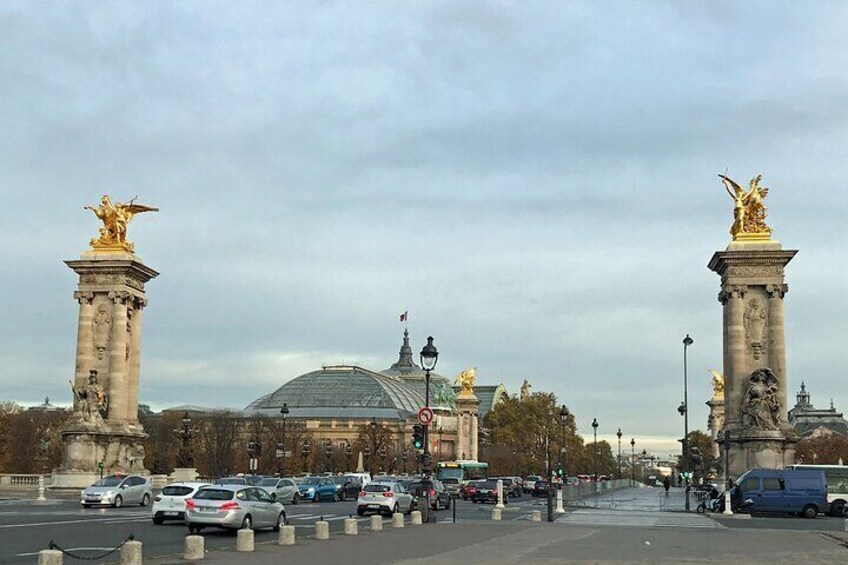 Emily in Paris Filming Locations on Private Tour with Local Guide