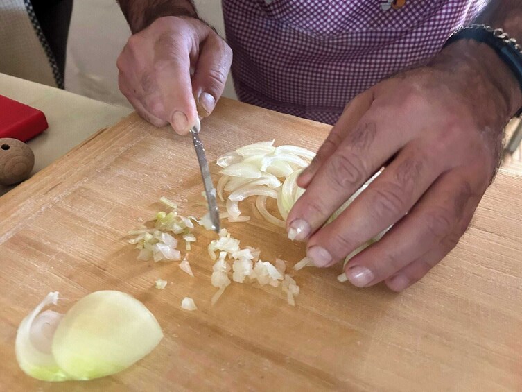 Bologna: Tagliatelle & Ragù Home Cooking Class with wine