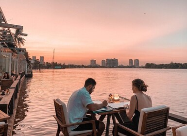 Ho Chi Minh-Ville : Luxury Sunset Speedboat Tour avec cocktail