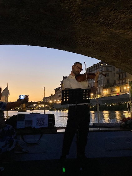 Picture 3 for Activity Florence: Arno River Cruise with a Live Concert