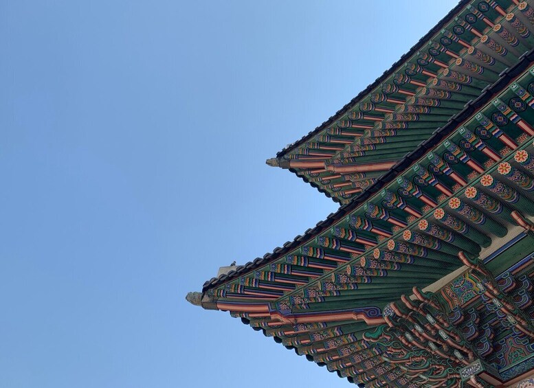 Picture 4 for Activity Seoul: Gyeongbok Palace and Bukchon Hanok Walking Tour