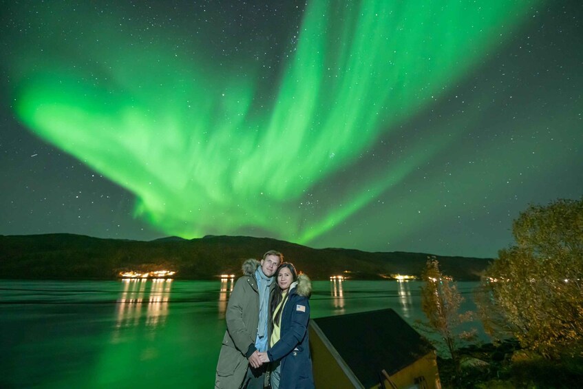 Picture 1 for Activity Tromsø: Northern Lights Tour with Photos and Warm Suits