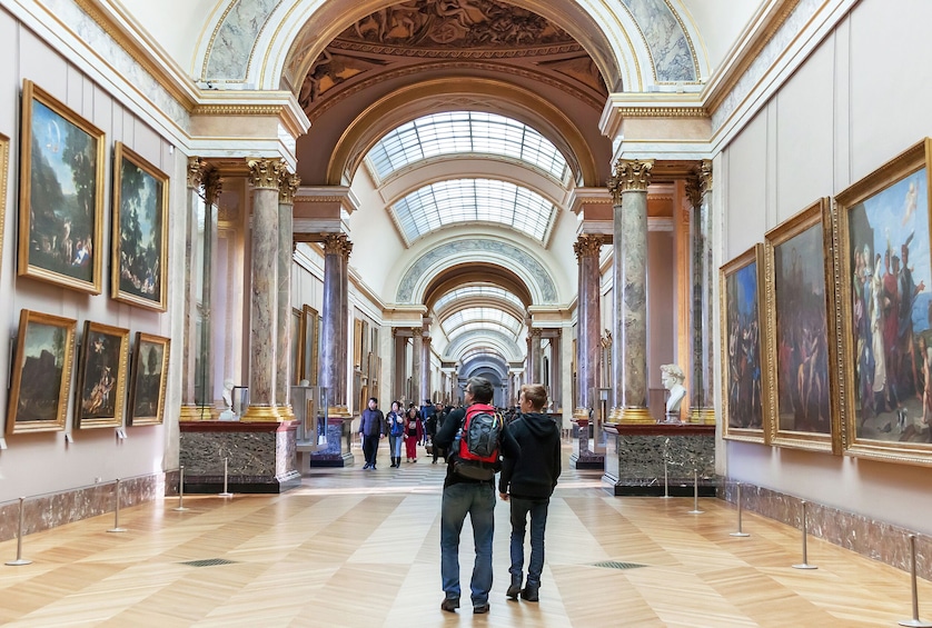 Louvre Museum Entry & Seine Cruise Ticket withdrawal from Agency