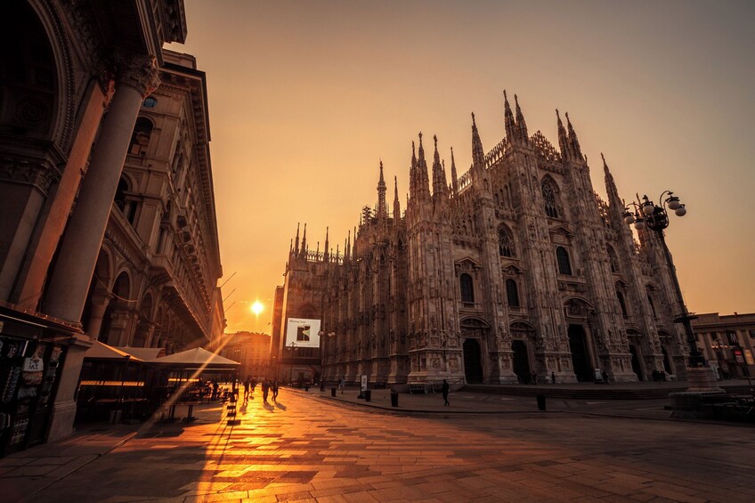Milan: Small Group City Tour with Last Supper Tickets & Duomo Visit