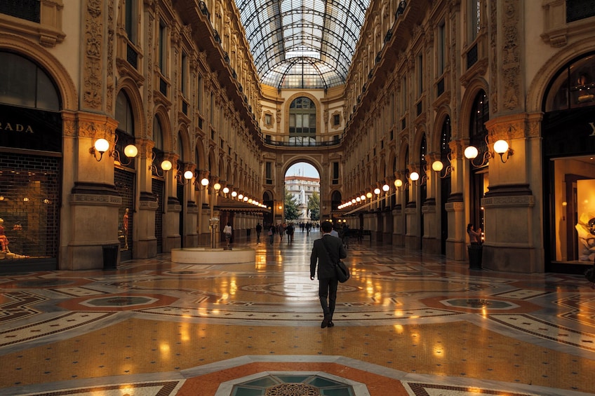 Milan: Small Group City Tour with Last Supper Tickets & Duomo Visit