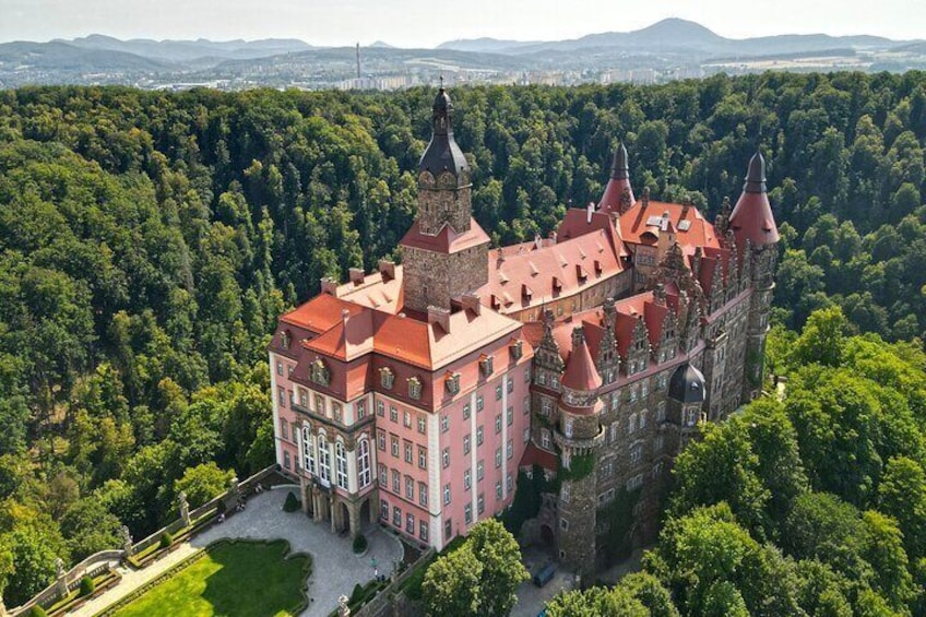 Skip-the-line Ksiaz Castle from Wroclaw by Private Car