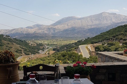 Knossos & lasithi plateau villages,Zeus's land,&olive oil factory