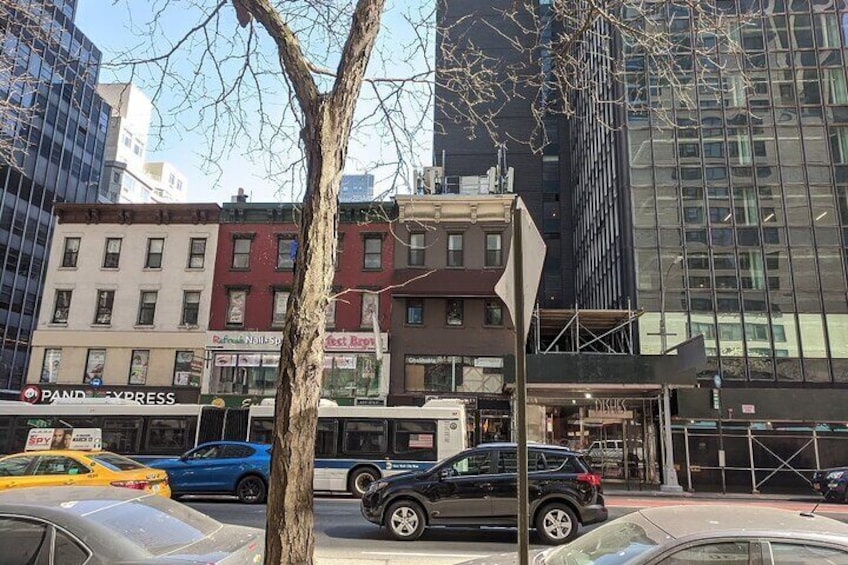 Holdouts: A NYC Architecture Walking Tour