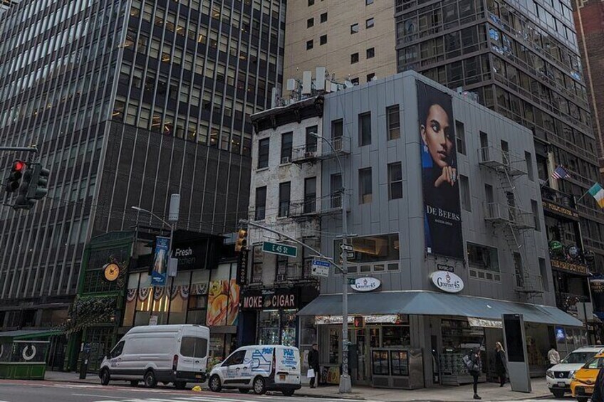 Holdouts: A NYC Architecture Walking Tour