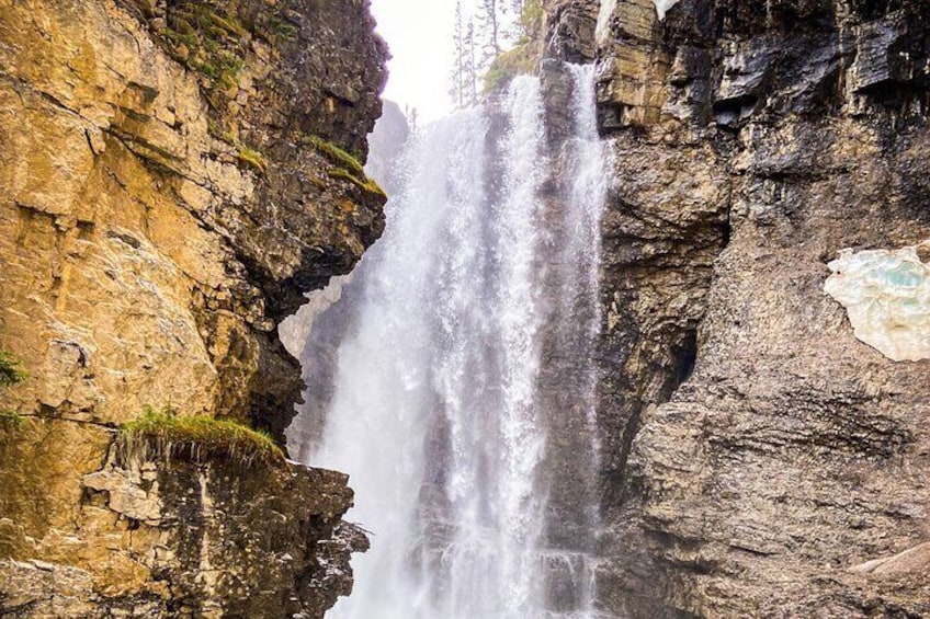 Upper fall Johnston Canyon