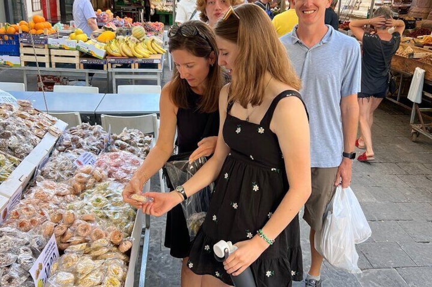 Ortigia market tour & cooking class at seaside area Arenella