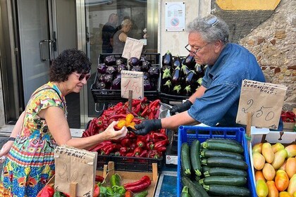 Cooking lesson and tour of the market for a taste of Sicily.