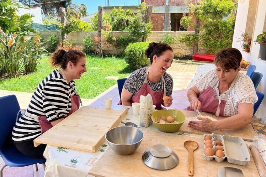  Ortigia market tour & cook and eat in the seaside Arenella area