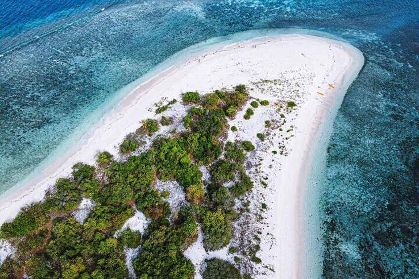 Private Linapacan Island Day Trip with Buffet Lunch