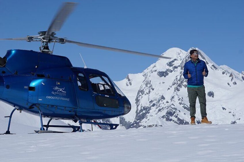 25mins Private Helicopter Flight in Frans Josef with Snow Landing