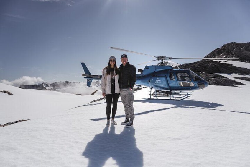 25mins Private Helicopter Flight in Frans Josef with Snow Landing