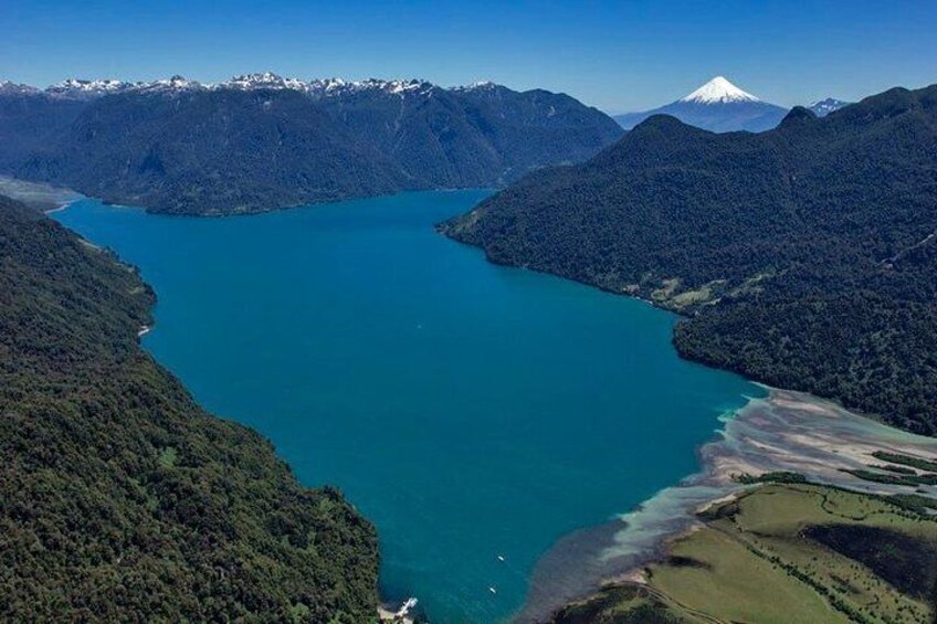 Lago Todos Los Santos, Volcan Osorno