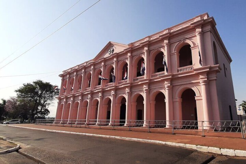 Former Cabildo of Asunción. Museums and art galleries