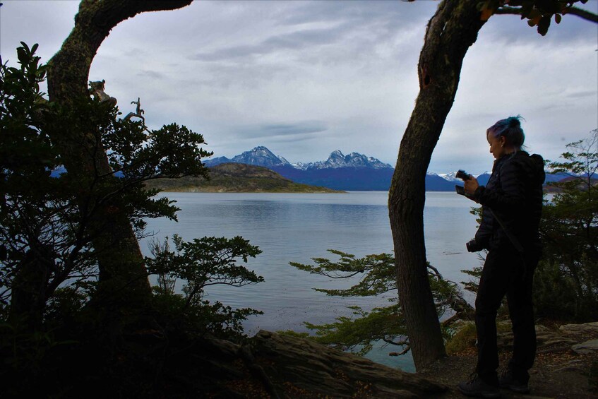 Picture 3 for Activity Ushuaia: Visit to Escondido and Fagnano Lakes PM