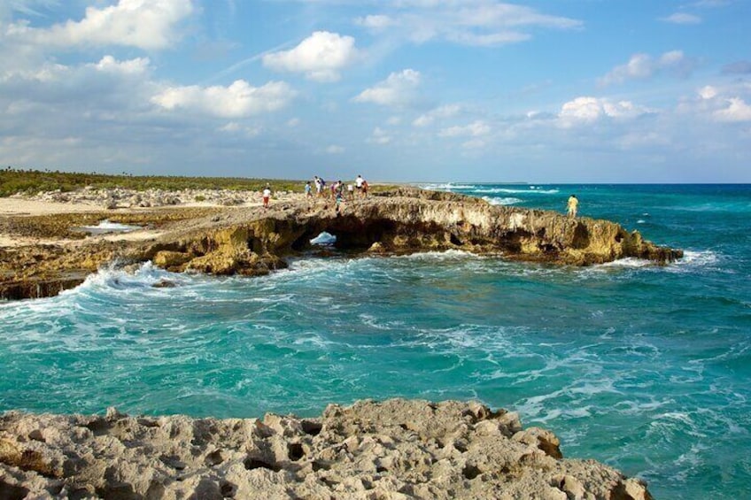 Jade Caverns Private Jeep Tour with Lunch and Snorkeling