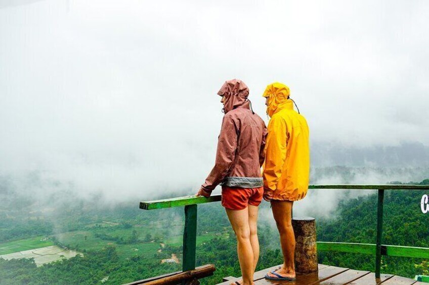 Half-Day Tour in Nam Xay Viewpoint Hike & Blue Lagoon