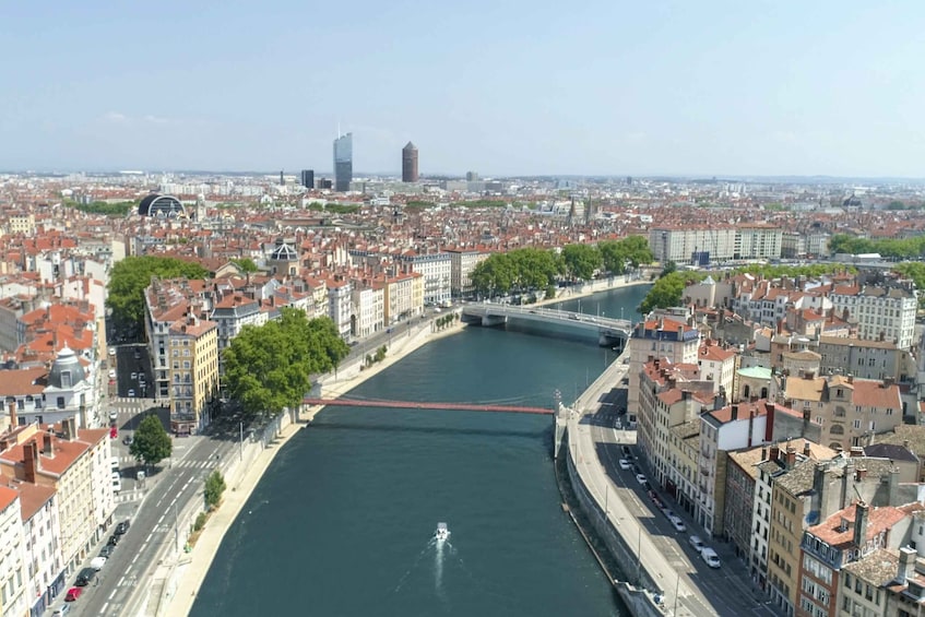 Picture 1 for Activity Lyon: from Confluence to Barbe Island in electric boat