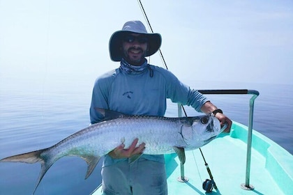 Private Grand Slam Fishing Experience in Belize with Lunch