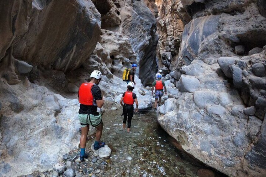 Adventure Tour through Snake Canyon (Wadi Bani Awf) - Long Route