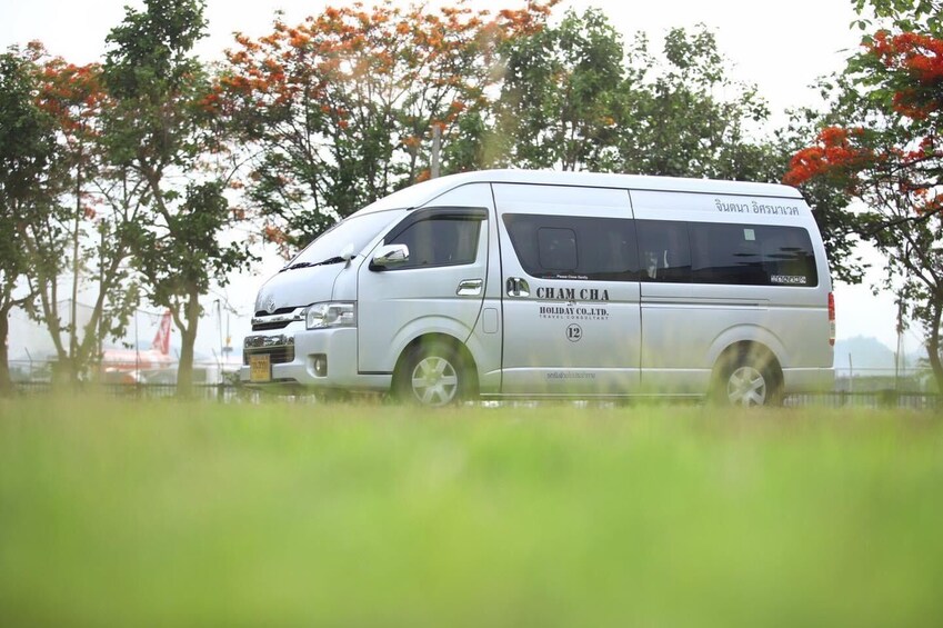 Chiang Mai International Airport Private Transfer to/from Mae Rim