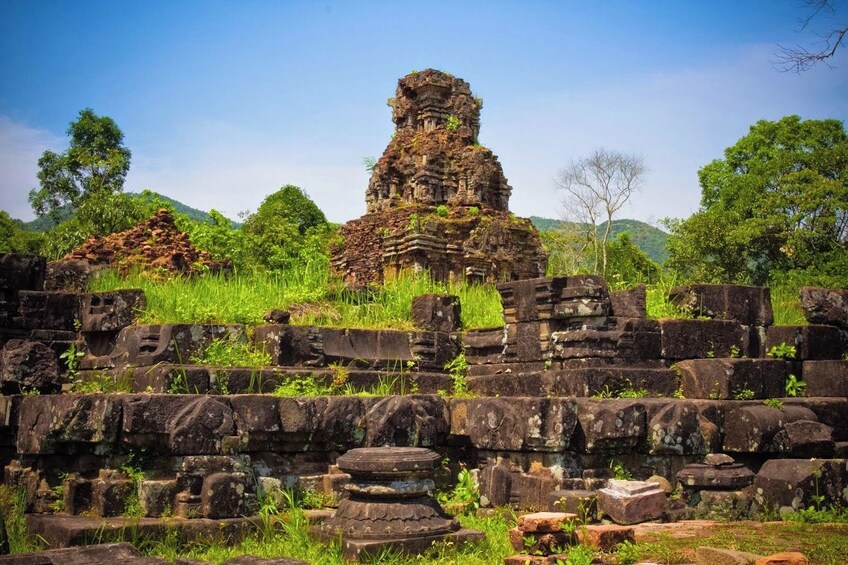 My Son Sanctuary Sunrise Tour From Hoi An