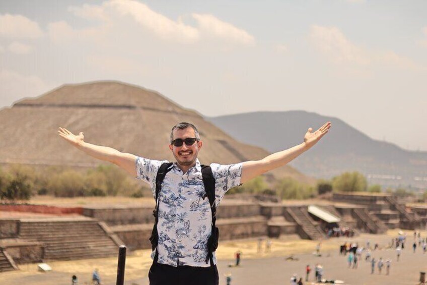 Tour to Teotihuacán from your hotel in Mexico City
