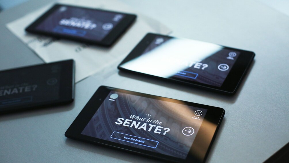 Charger l’élément 4 sur 5. Tour guide tablets on table in Edward M. Kennedy Institute in Boston