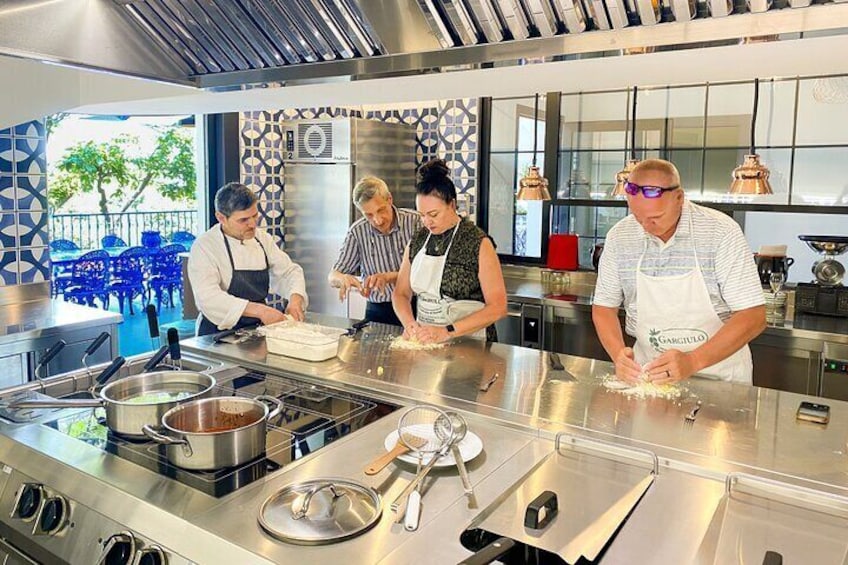 3 Hours Sorrento Cooking Class in Sorrento Coast with Pickup