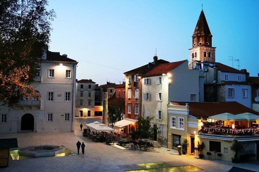 Guided Walking Tour at Zadar Historical Landmarks at Twilight