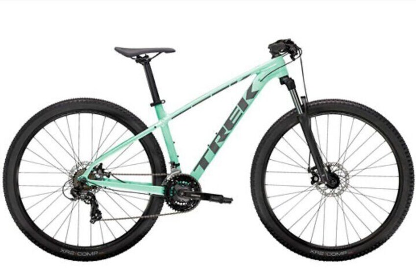 Marlin 4 is the perfect gateway to trail riding. It's ideal for new riders who want a mountain bike with knobby tyres, that can double as a rugged commuter.